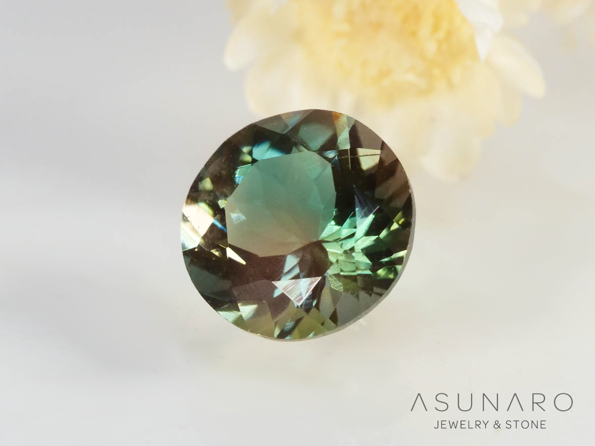 オレゴンサンストーン  ラウンドカット　 アメリカ産 　1.81ct【250501-2954】