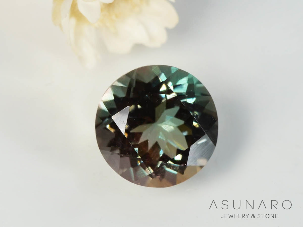 オレゴンサンストーン  ラウンドカット　 アメリカ産 　1.21ct【250501-2955】