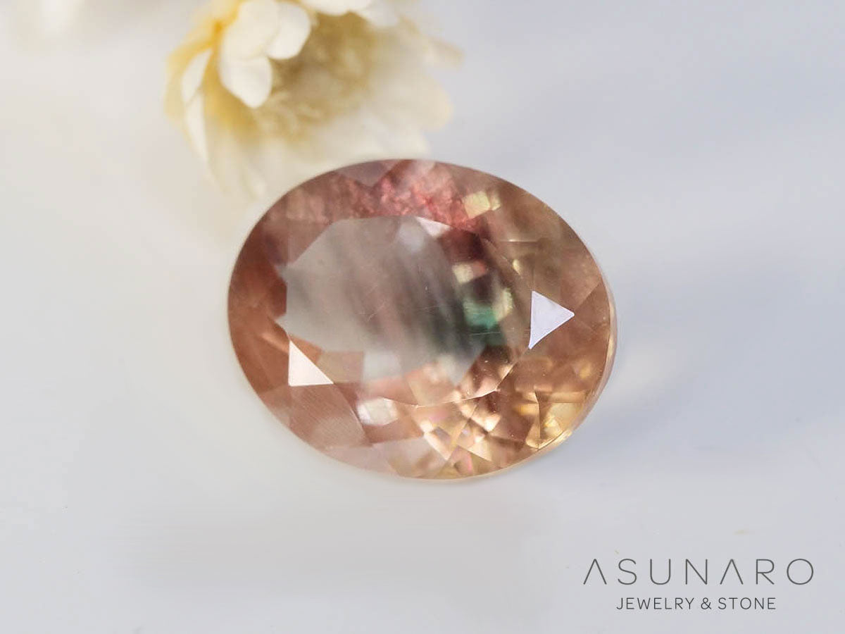 オレゴンサンストーン  オーバルカット　 アメリカ産 　2.32ct【250501-2962】