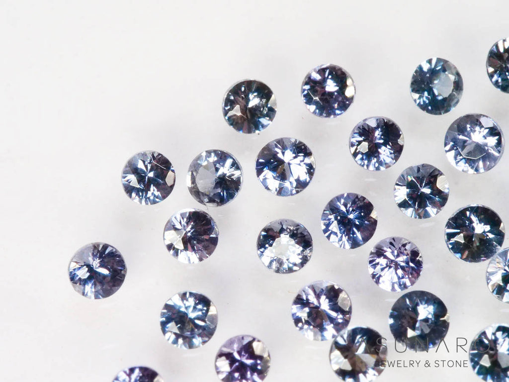 【4時間限定ゲリラ販売】ベキリーブルーガーネット（カラーチェンジガーネット）　マダガスカル産 2.5mm【ltd2505012】特別販売
