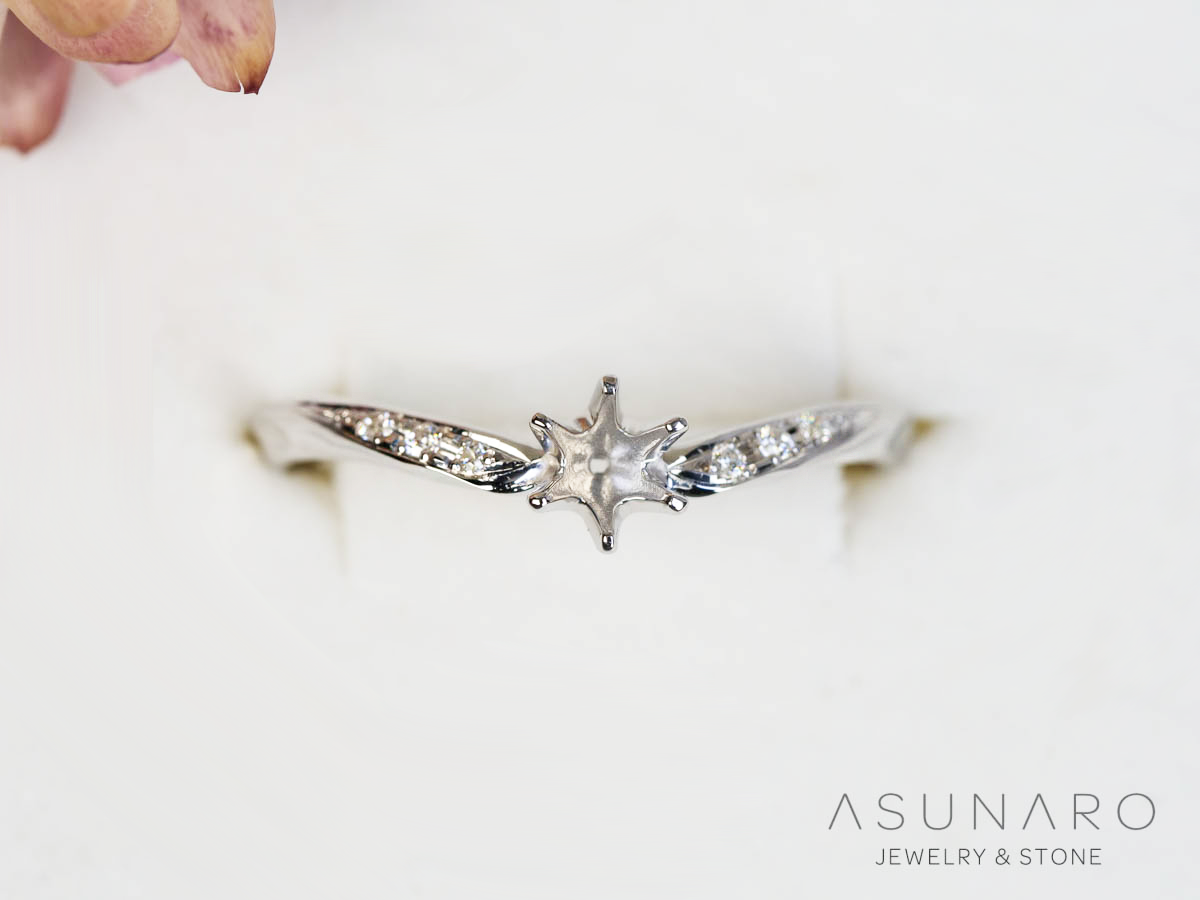 【お仕立て用】空枠番号：ASU-25　V字枠　リング枠【オーダージュエリー用】