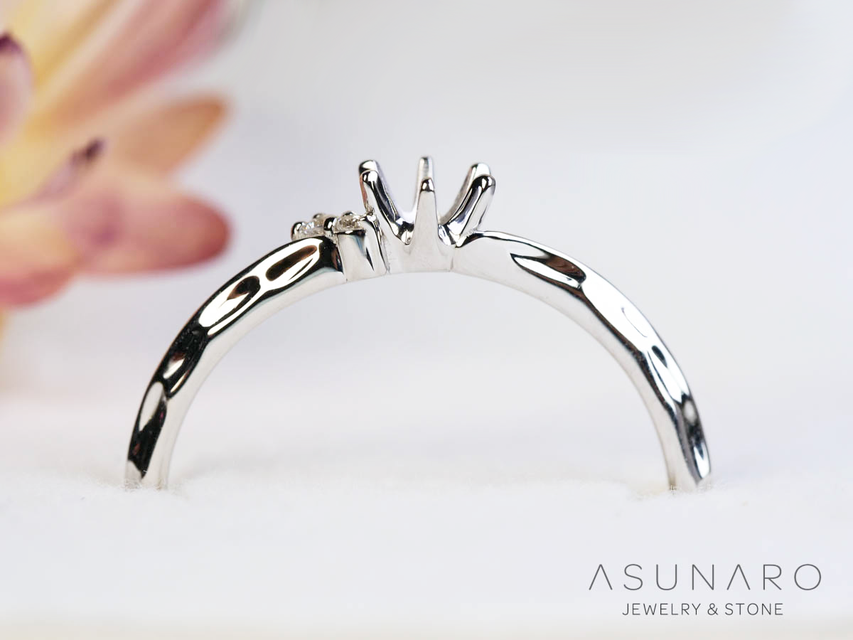 【お仕立て用】空枠番号：ASU-26　V字枠　リング枠【オーダージュエリー用】