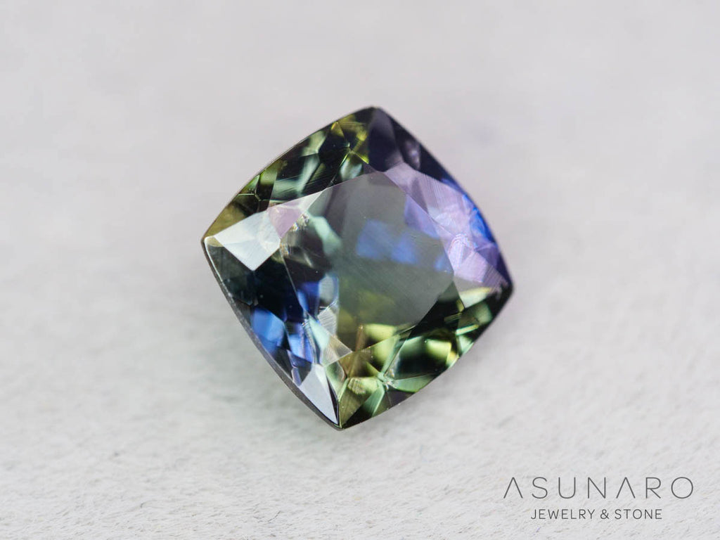パーティーカラーゾイサイト（タンザナイト）クッションカット　タンザニア産　1.17ct【250825-3098】