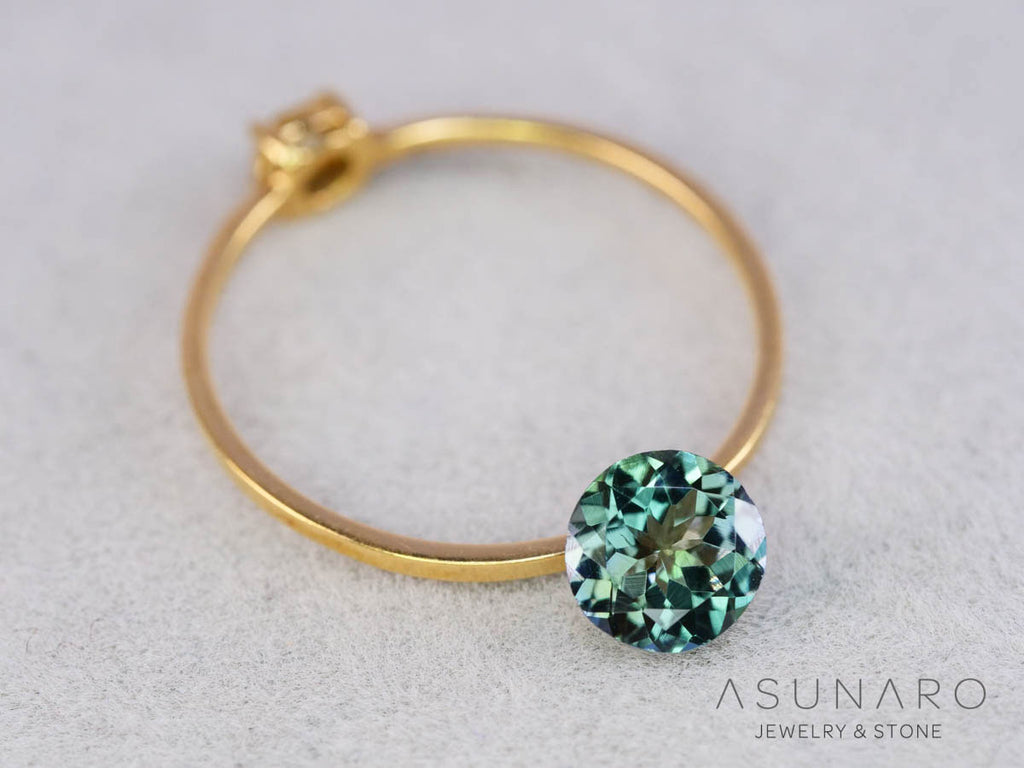 パーティーカラーゾイサイト（タンザナイト）ラウンドカット　タンザニア産　0.70ct【250825-3097】