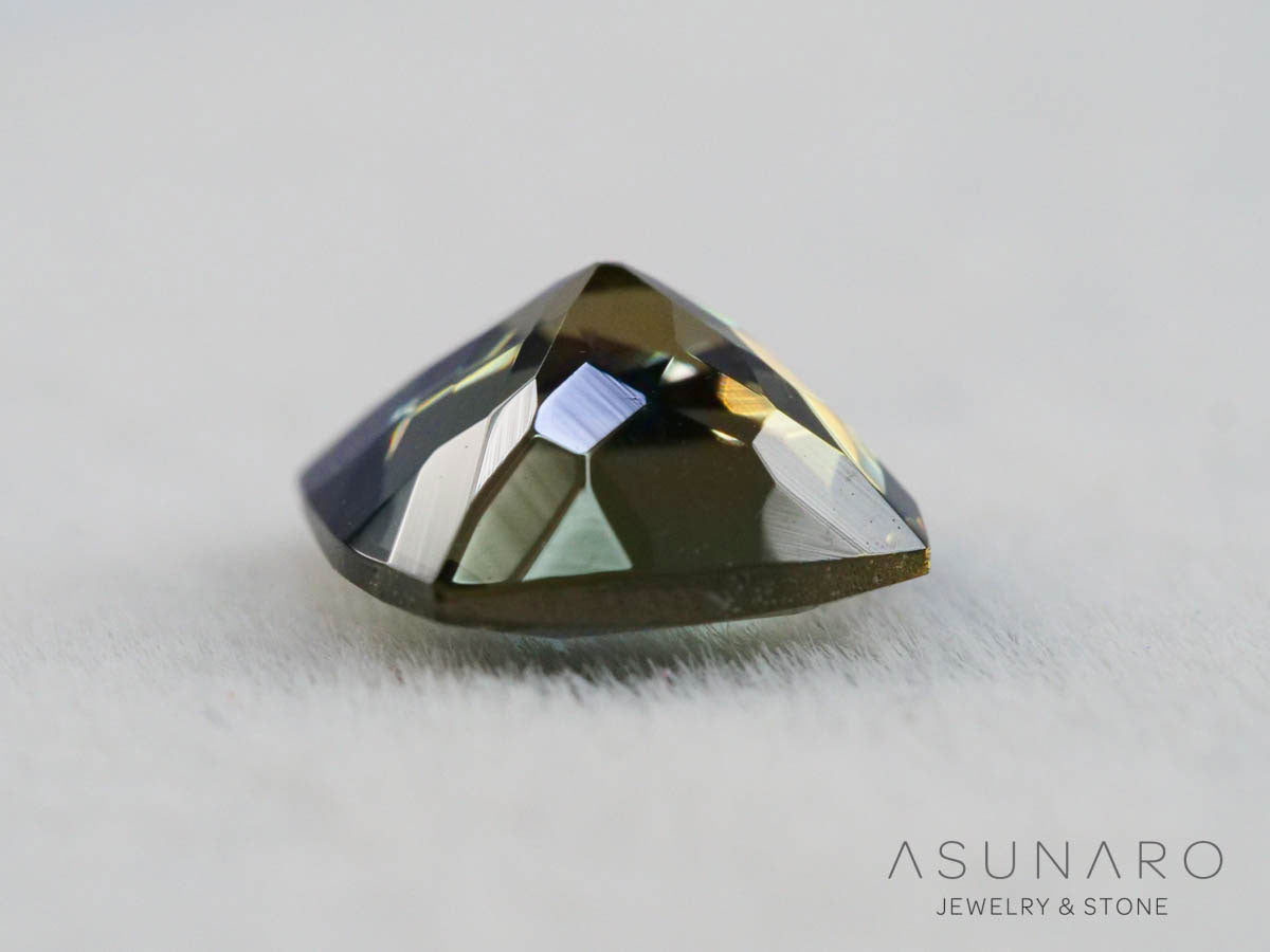 パーティーカラーゾイサイト（タンザナイト）クッションカット　タンザニア産　1.17ct【250825-3098】