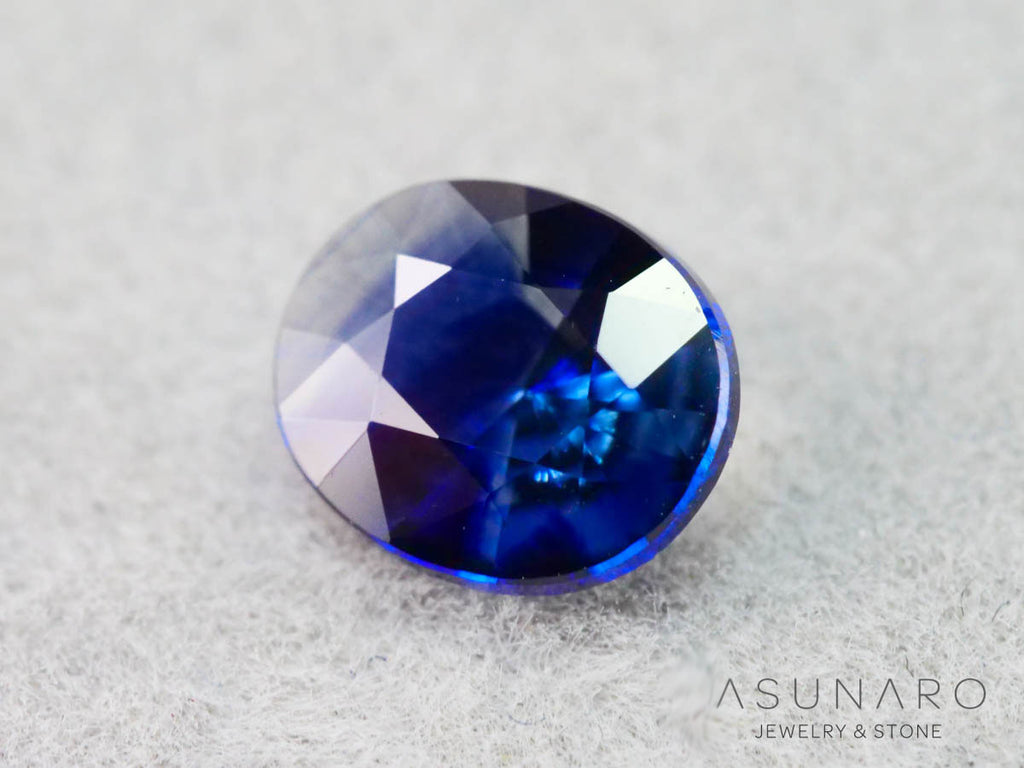 バイカラーサファイア 　ロータスリリーカット（オーバル）　 スリランカ産　0.77ct【251003-3089】