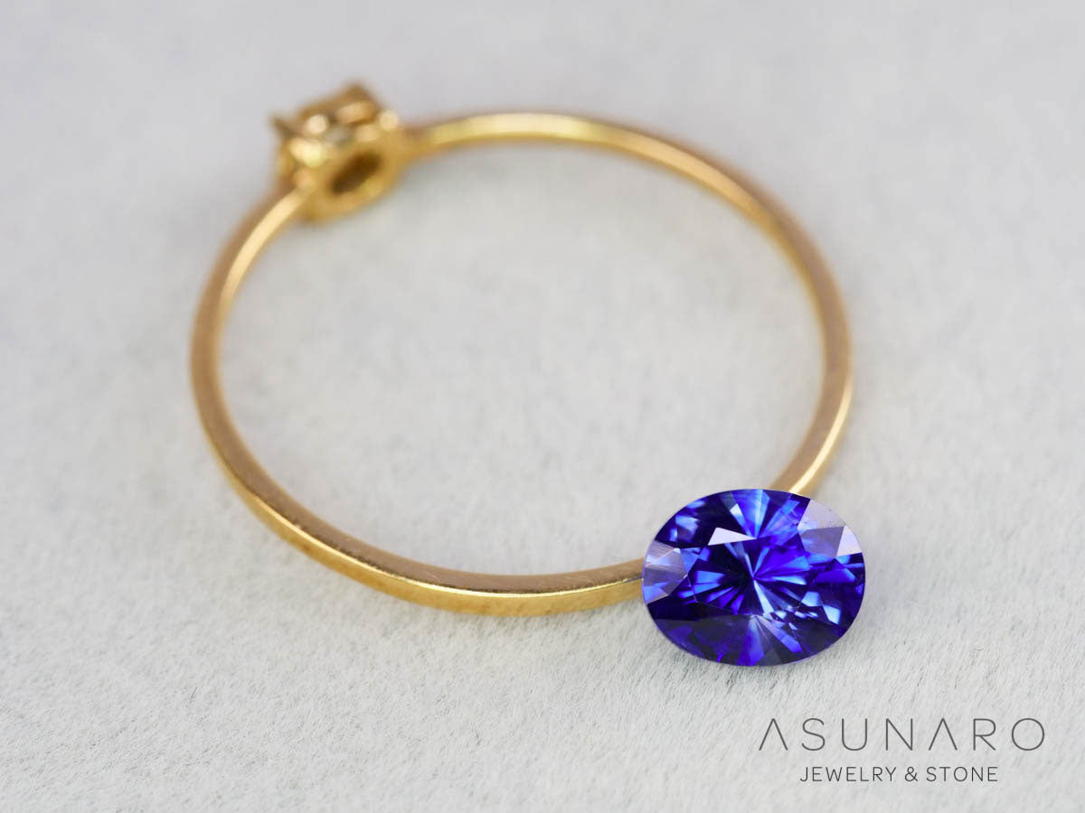 バイカラーサファイア 　ロータスリリーカット（オーバル）　 スリランカ産　0.75ct【251003-3090】