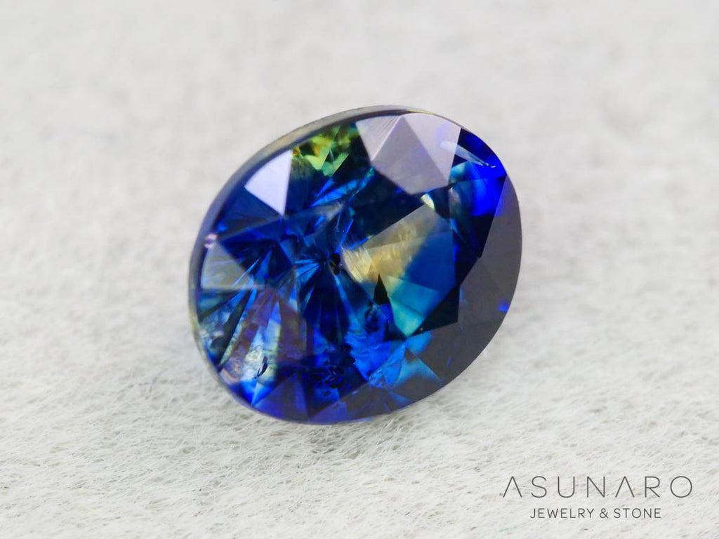 バイカラーサファイア 　ロータスリリーカット（オーバル）　 スリランカ産　0.77ct【251003-3092】