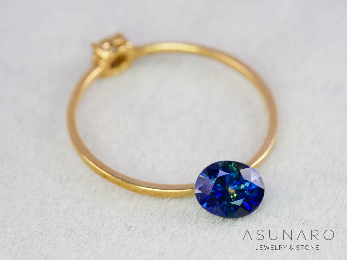 バイカラーサファイア 　ロータスリリーカット（オーバル）　 スリランカ産　0.77ct【251003-3092】