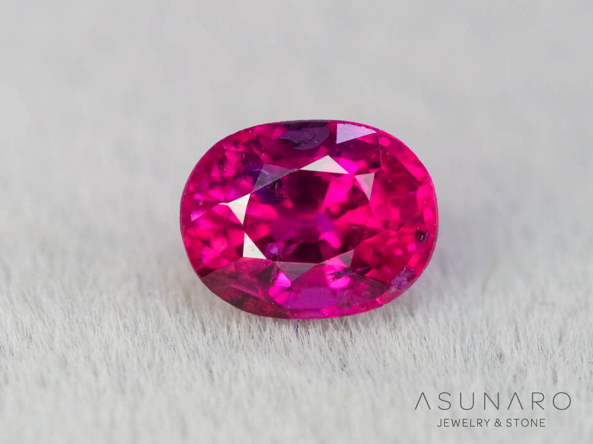 ピジョンブラッドルビー　オーバルカット　 タイ産　0.45ct　鑑別書付【251001-3056】