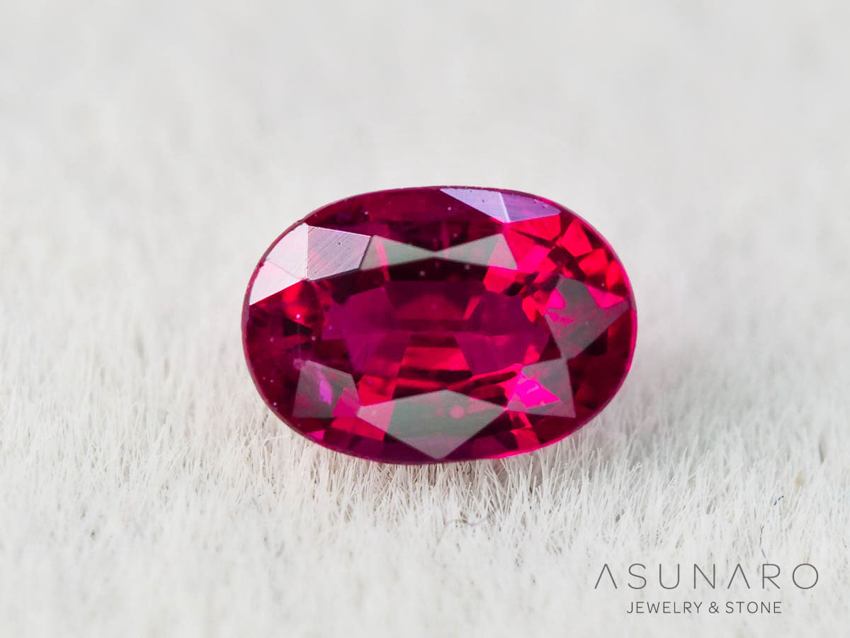 ピジョンブラッドルビー　オーバルカット　 タイ産　0.20ct　鑑別書付【251001-3058】