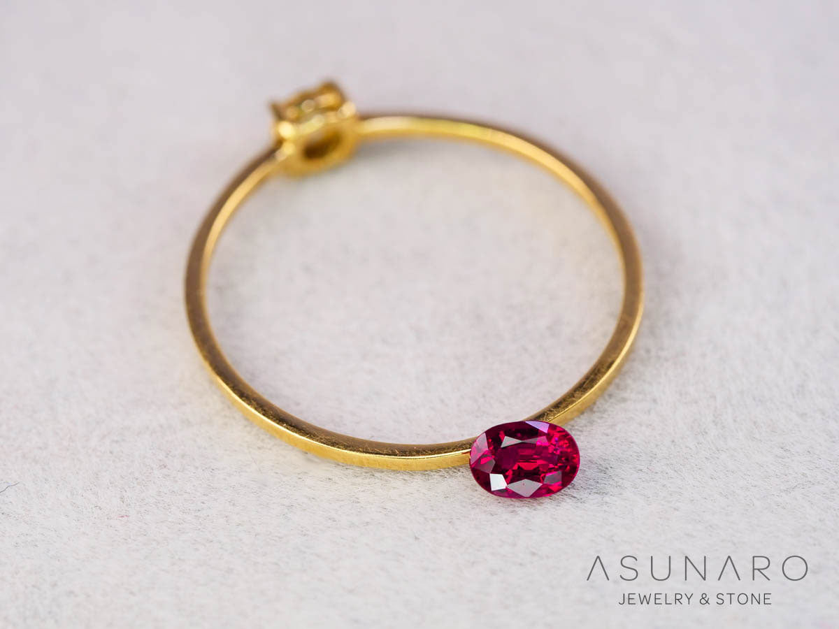 ピジョンブラッドルビー オーバルカット タイ産 0.20ct 鑑別書付