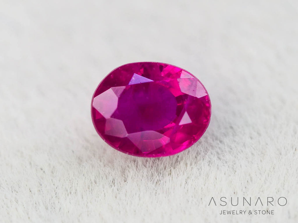 ピジョンブラッドルビー　オーバルカット　 タイ産　0.20ct　鑑別書付【251001-3059】