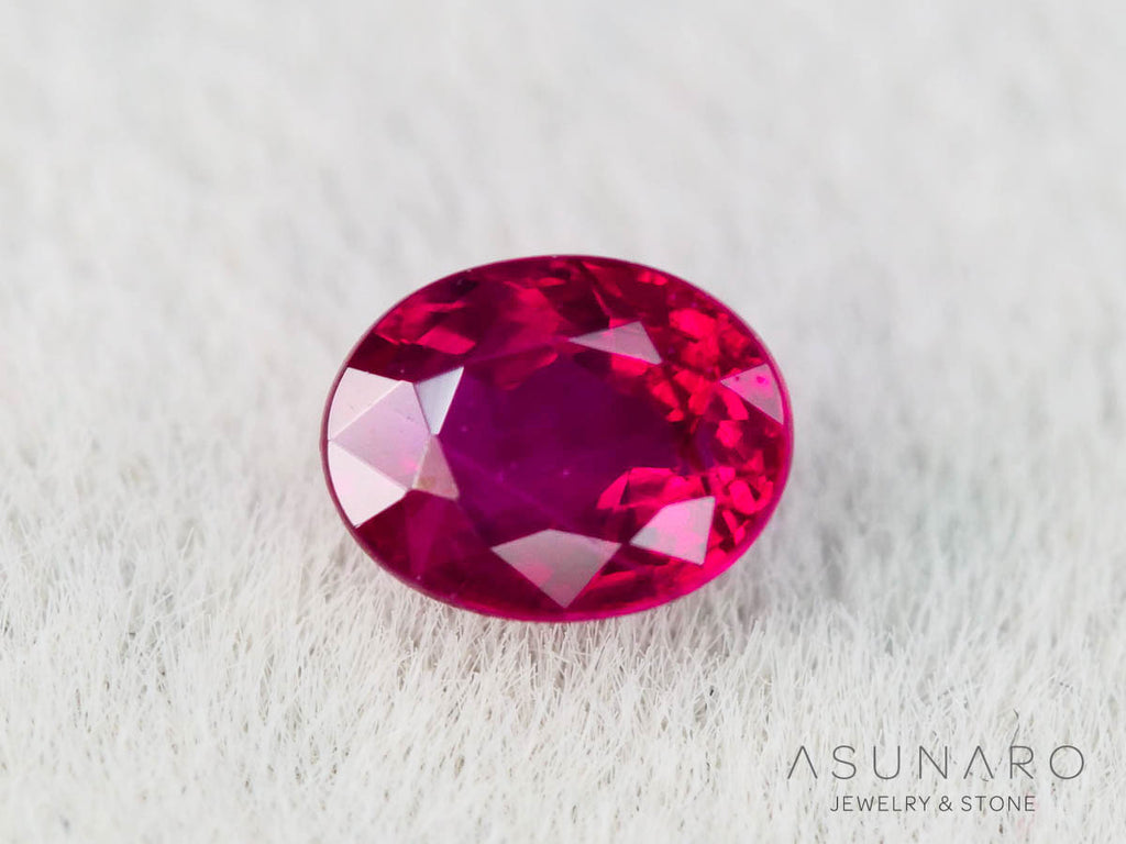 ピジョンブラッドルビー　オーバルカット　 タイ産　0.21ct　鑑別書付【251001-3060】