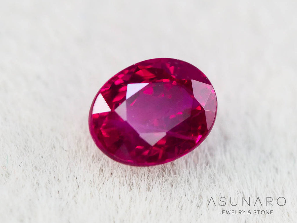 ピジョンブラッドルビー　オーバルカット　 タイ産　0.21ct　鑑別書付【251001-3060】