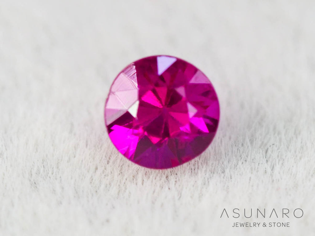 ピジョンブラッドルビー　ラウンドカット　 タイ産　0.17ct　鑑別書付【251001-3061】