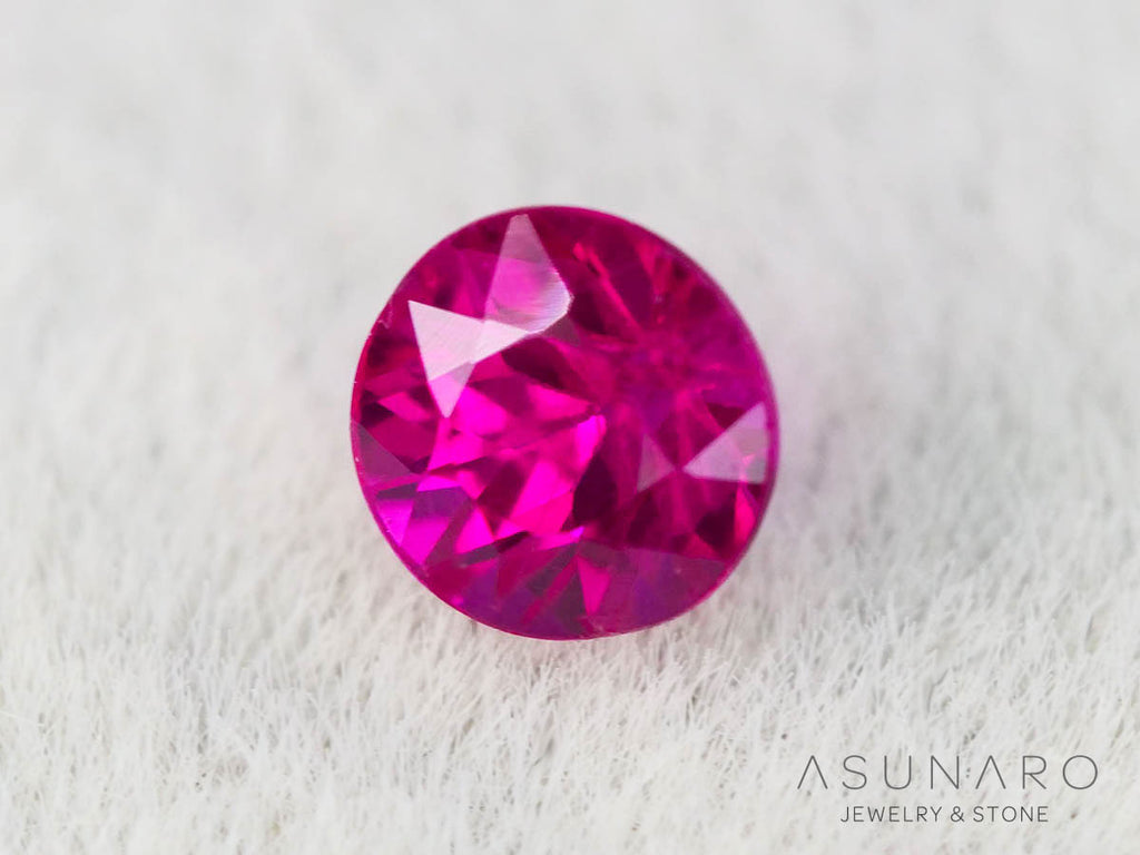 ピジョンブラッドルビー　ラウンドカット　 タイ産　0.17ct　鑑別書付【251001-3061】