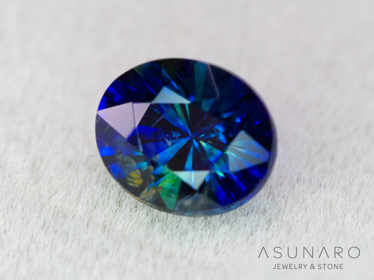 バイカラーサファイア ロータスリリーカット（オーバル）　スリランカ産　0.70ct【260130-3181】