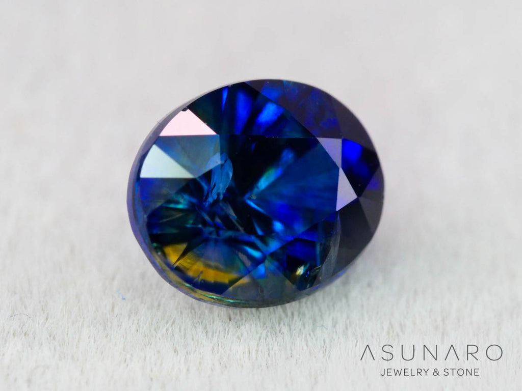 バイカラーサファイア ロータスリリーカット（オーバル）　スリランカ産　0.70ct【260130-3181】