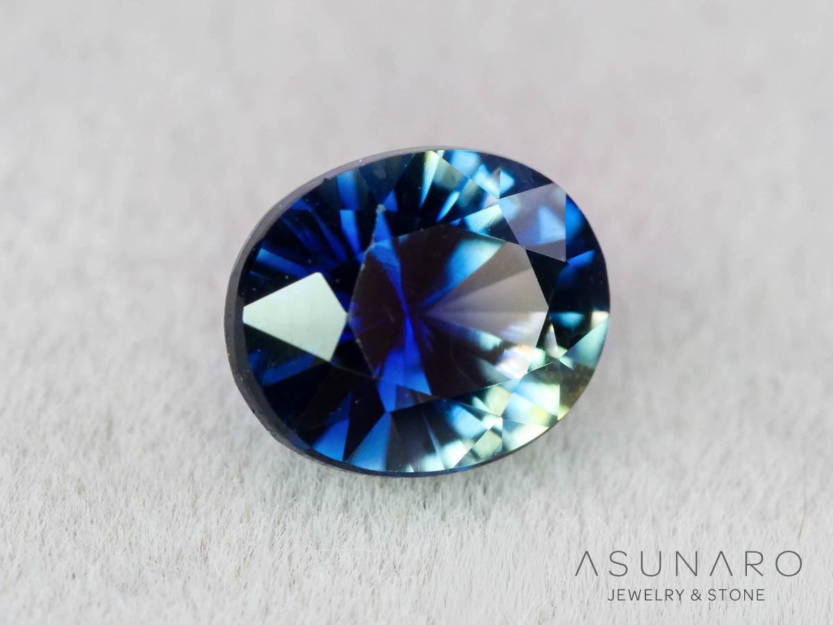 バイカラーサファイア ロータスリリーカット（オーバル）　 スリランカ産　0.87ct【260130-3182】