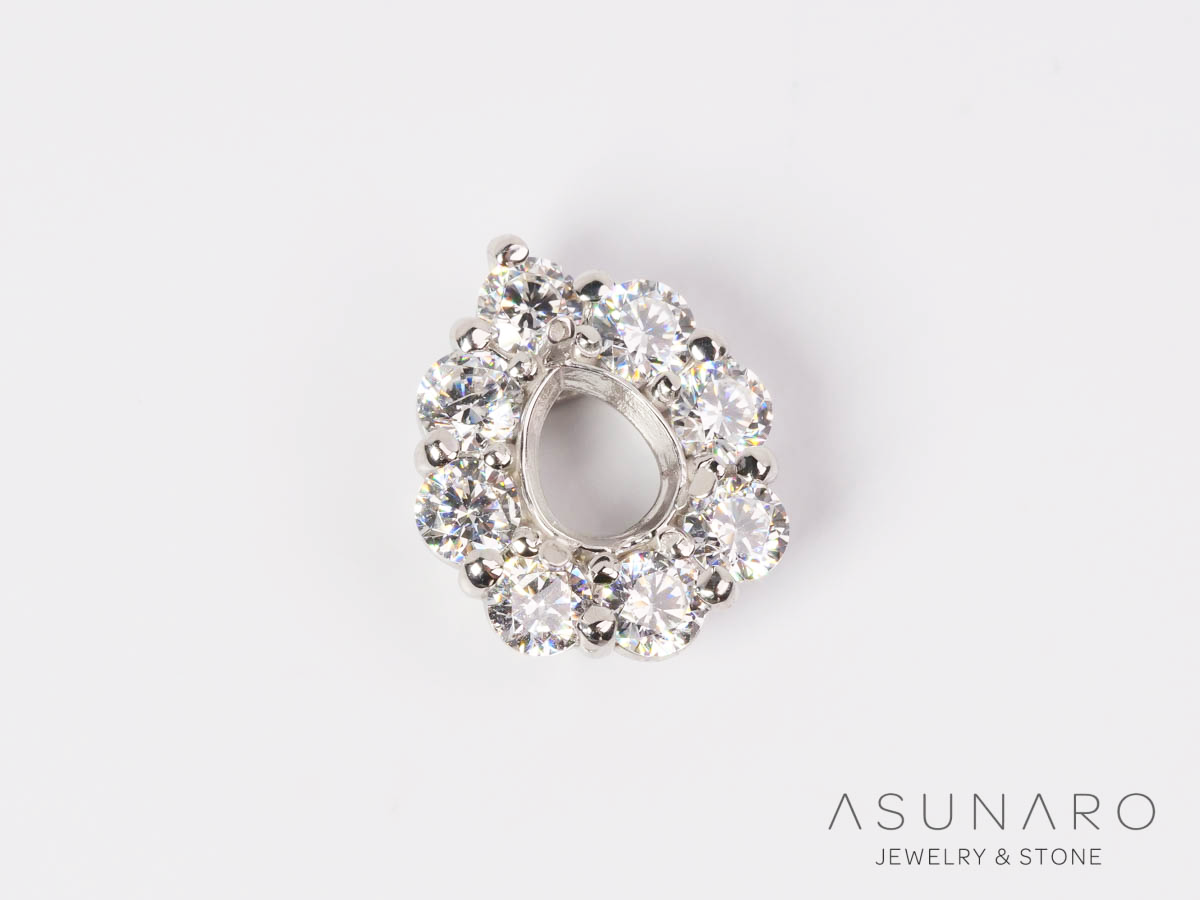 【お仕立て用】空枠番号：2057C　ペンダントトップ枠　取り巻き【オーダージュエリー用】