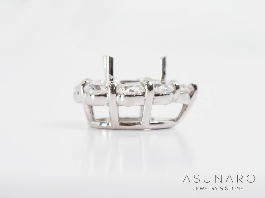 【お仕立て用】空枠番号：2057C　ペンダントトップ枠　取り巻き【オーダージュエリー用】