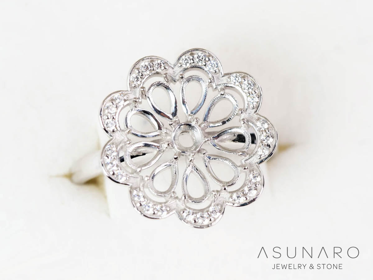 【お仕立て用】空枠番号：5742C　4×2.5mm・3mm用　リング枠　取り巻き【オーダージュエリー用】