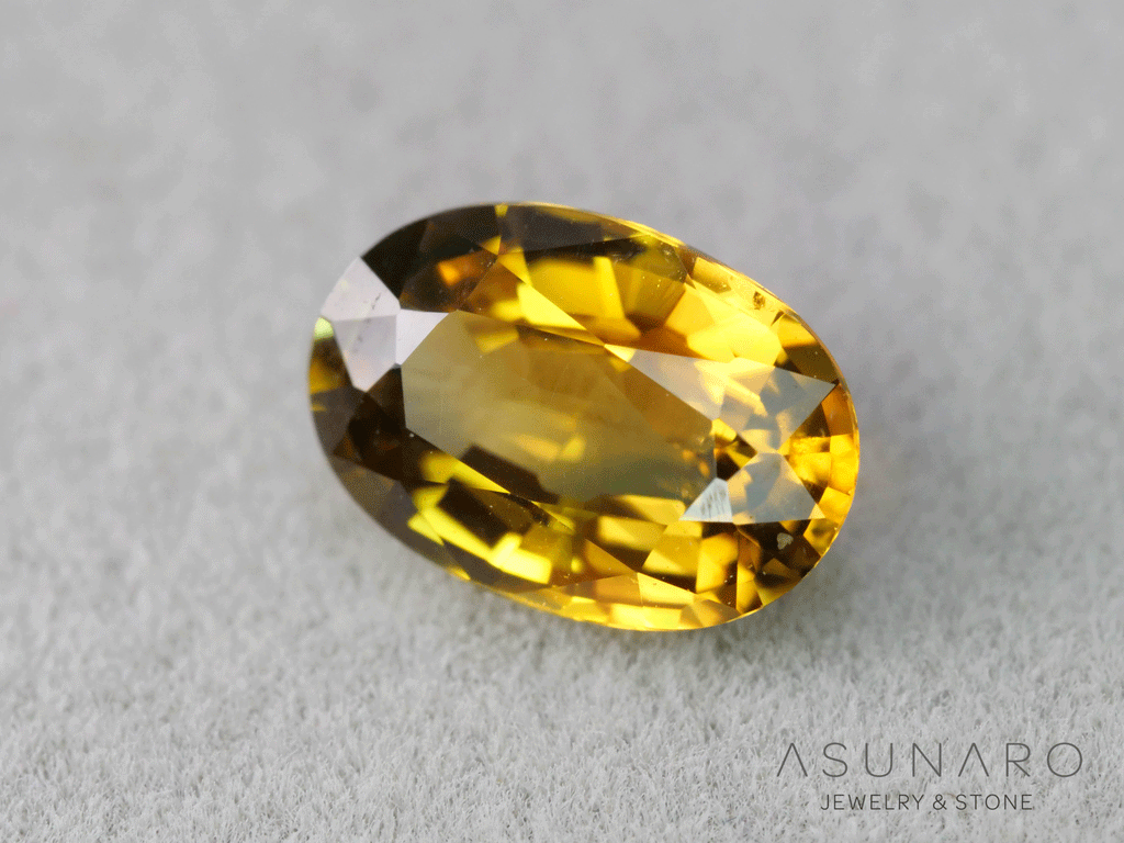 バイカラーサファイア　オーバルカット　スリランカ産　1.12ct【260703-3360】