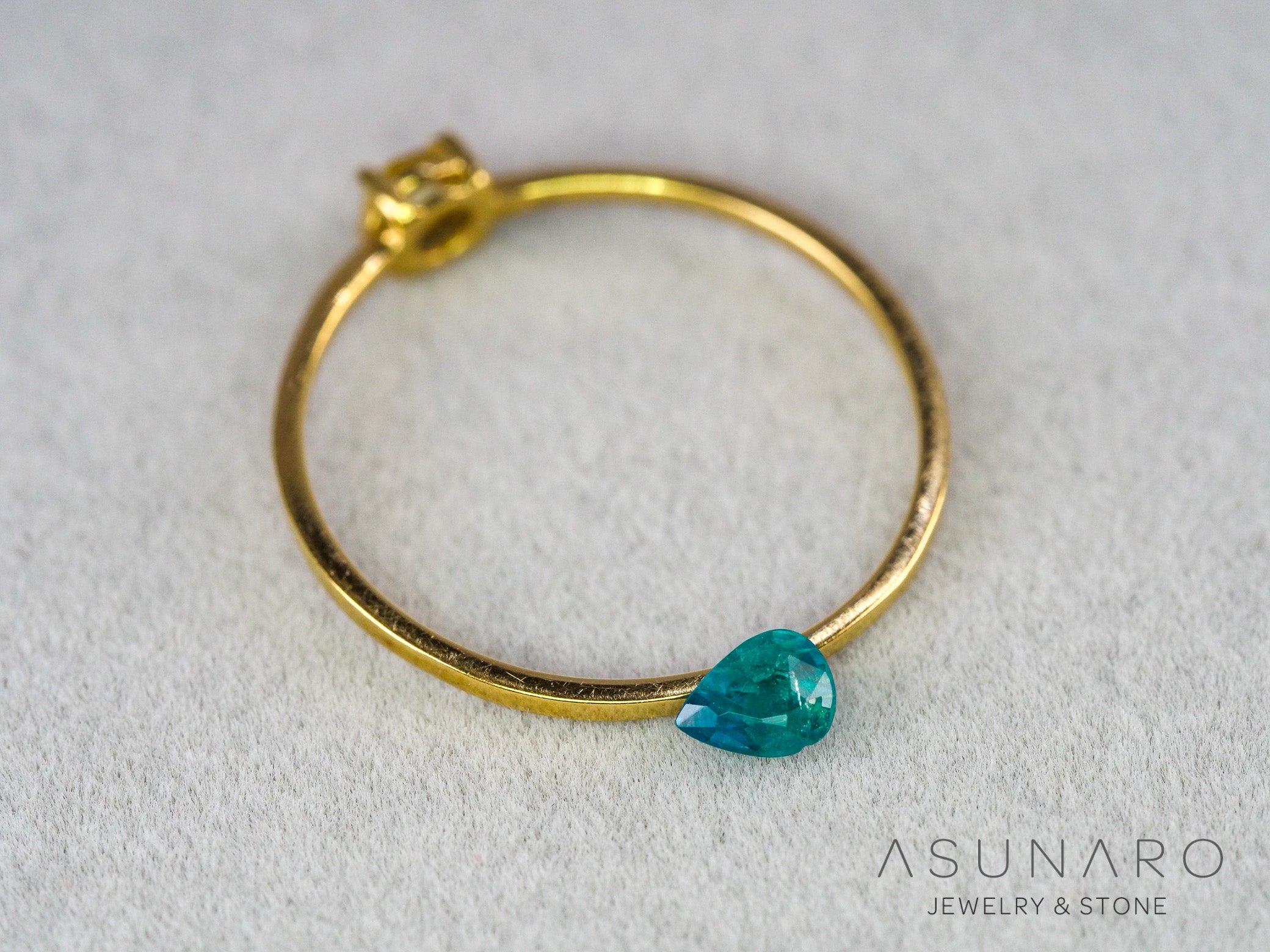 ティールブルーグリーンアウイナイト　ペアシェイプ　アフガニスタン産 　0.12ct【260805-3467】