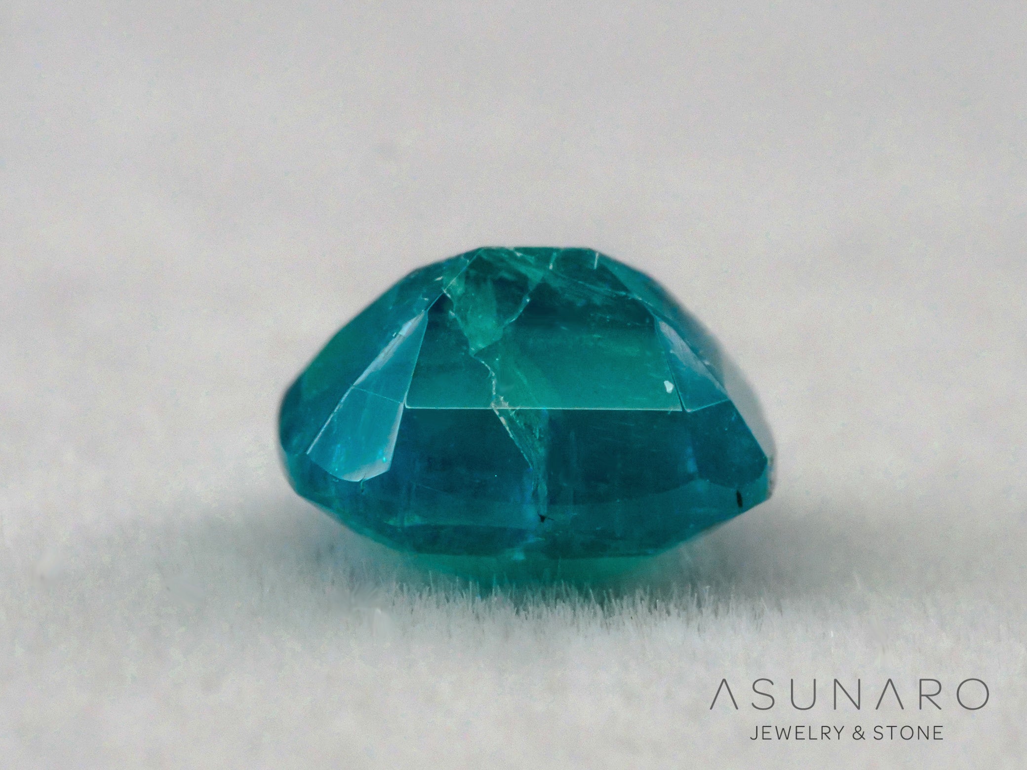 ティールブルーグリーンアウイナイト　クッションカット　アフガニスタン産 　0.48ct【260805-3473】