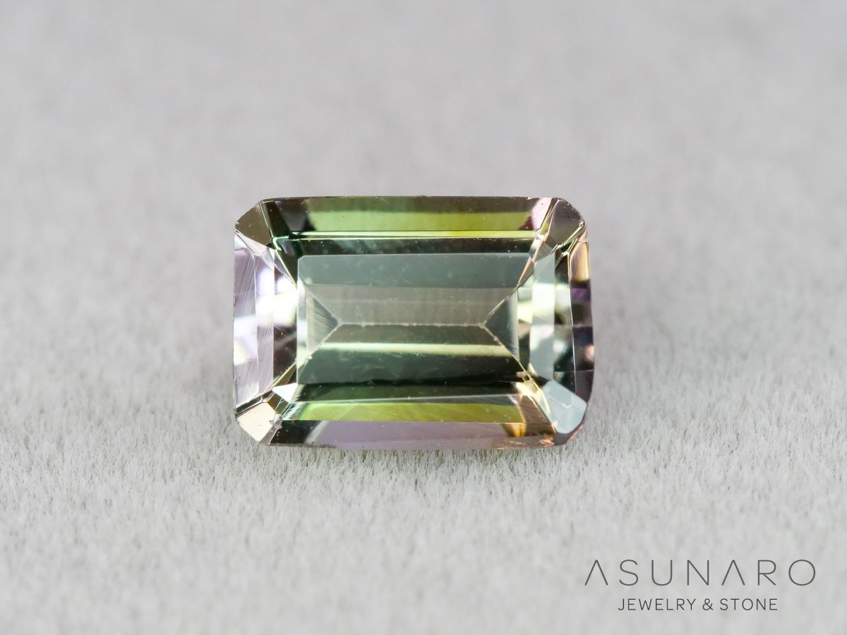 バイカラーゾイサイト（タンザナイト）エメラルドカット　タンザニア産　0.91ct【261002-3399】