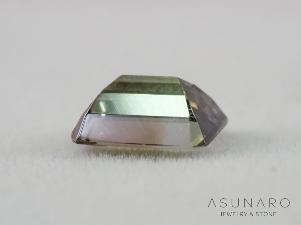 バイカラーゾイサイト（タンザナイト）エメラルドカット　タンザニア産　0.91ct【261002-3399】