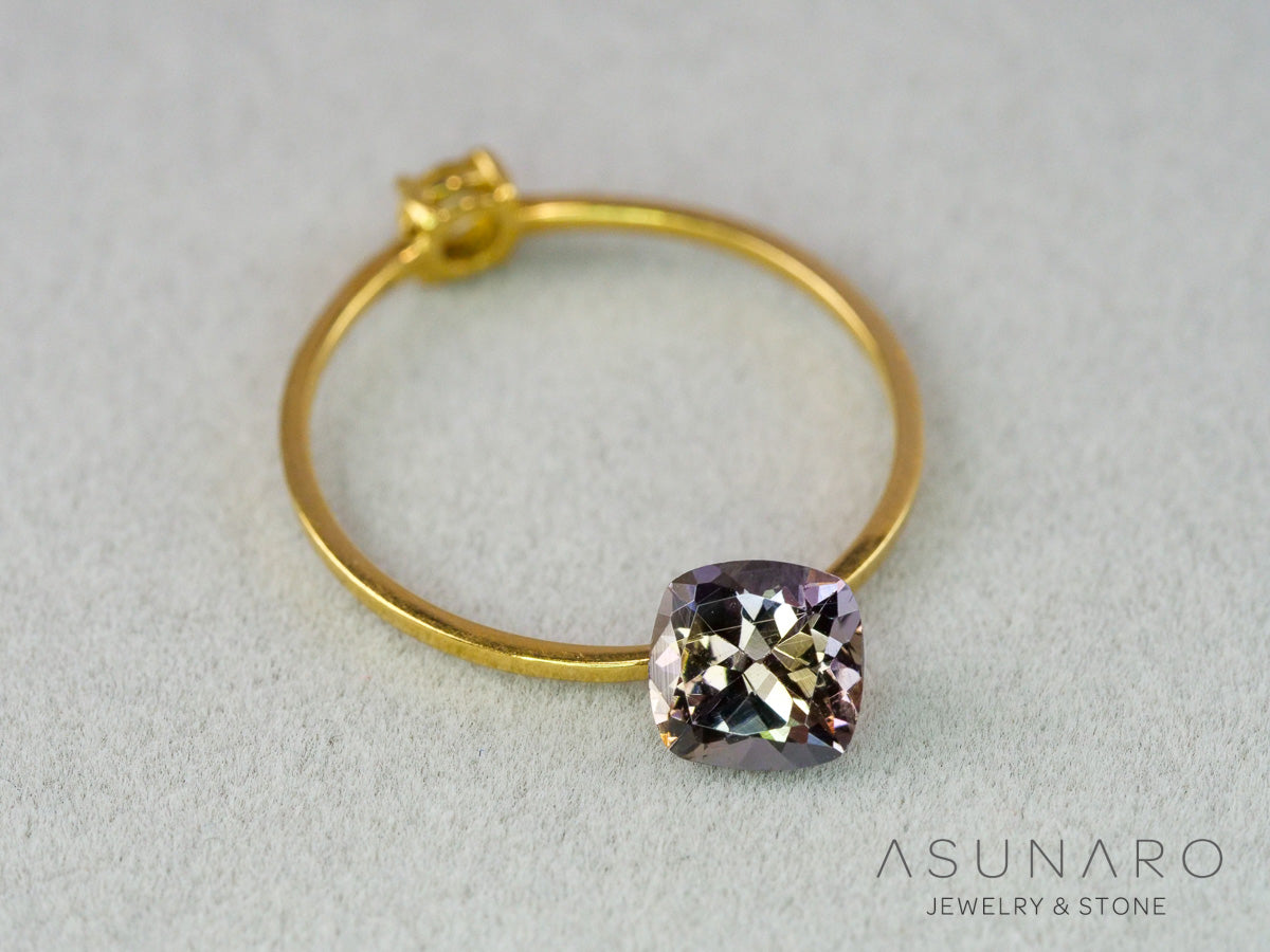 パーティーカラーゾイサイト（タンザナイト）クッションカット　タンザニア産　0.80ct【261002-3402】