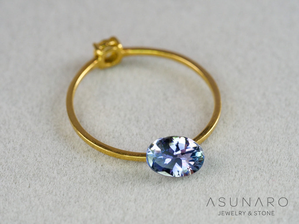 パーティーカラーゾイサイト（タンザナイト）オーバルカット　タンザニア産　0.59ct【261002-3408】