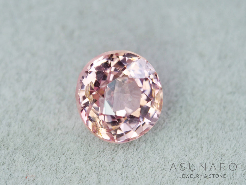ピーチピンクスピネル 　オーバルカット　スリランカ産　0.84ct　【261002-3576】