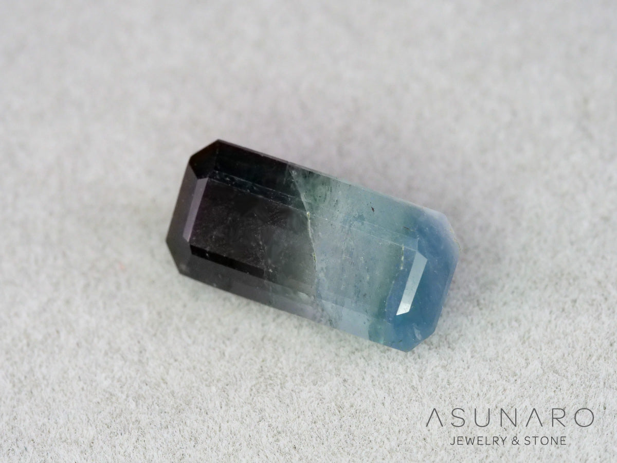 パーティーカラードトルマリン　エメラルドカット　アフガニスタン産　2.71ct【261002-3429】