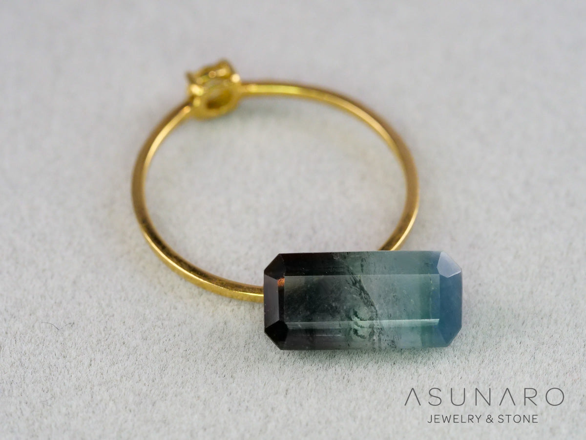 パーティーカラードトルマリン　エメラルドカット　アフガニスタン産　2.71ct【261002-3429】