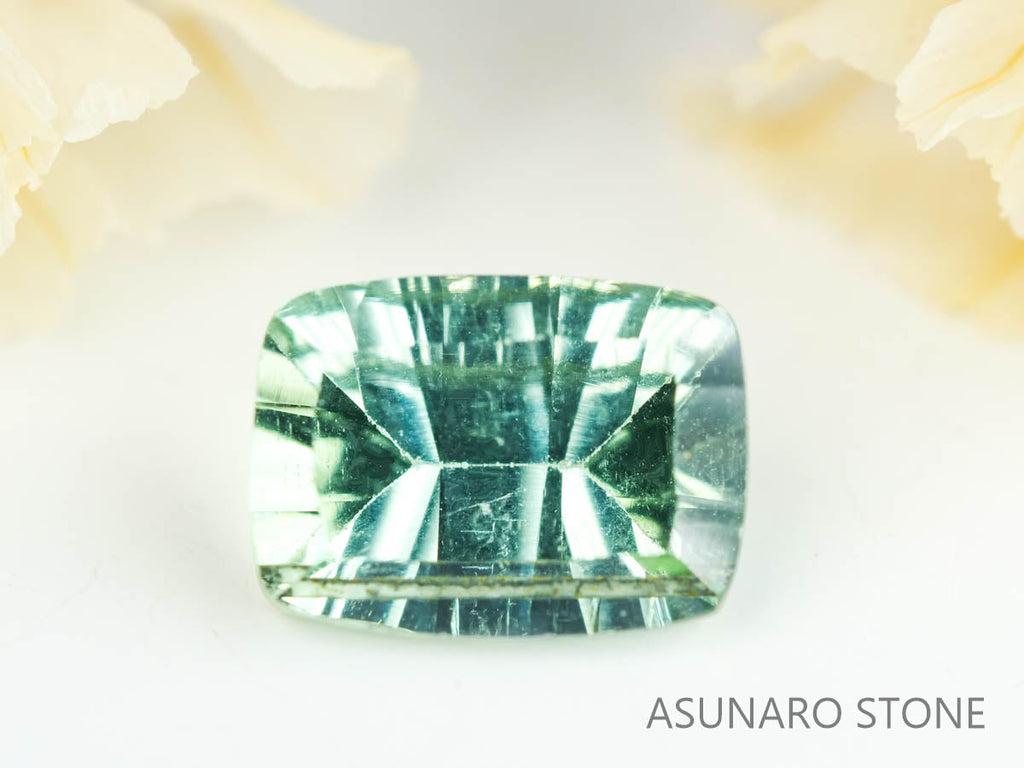 ミントカラートルマリン　コンケーブカット　ルワンダ産　　0.99ct【230303-1545】
