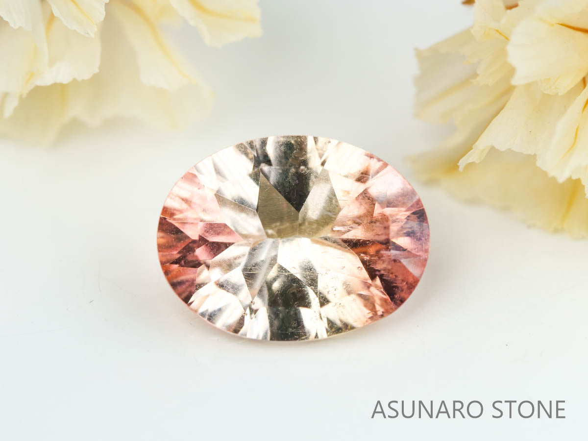 フルーティーバイカラートルマリン　コンケーブカット　ルワンダ産　　1.78ct【230303-1548】