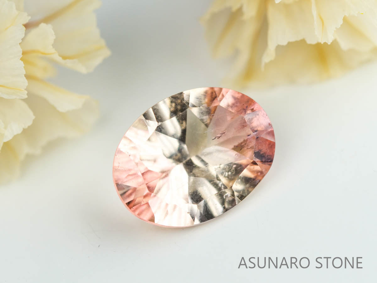 フルーティーバイカラートルマリン　コンケーブカット　ルワンダ産　　1.78ct【230303-1548】
