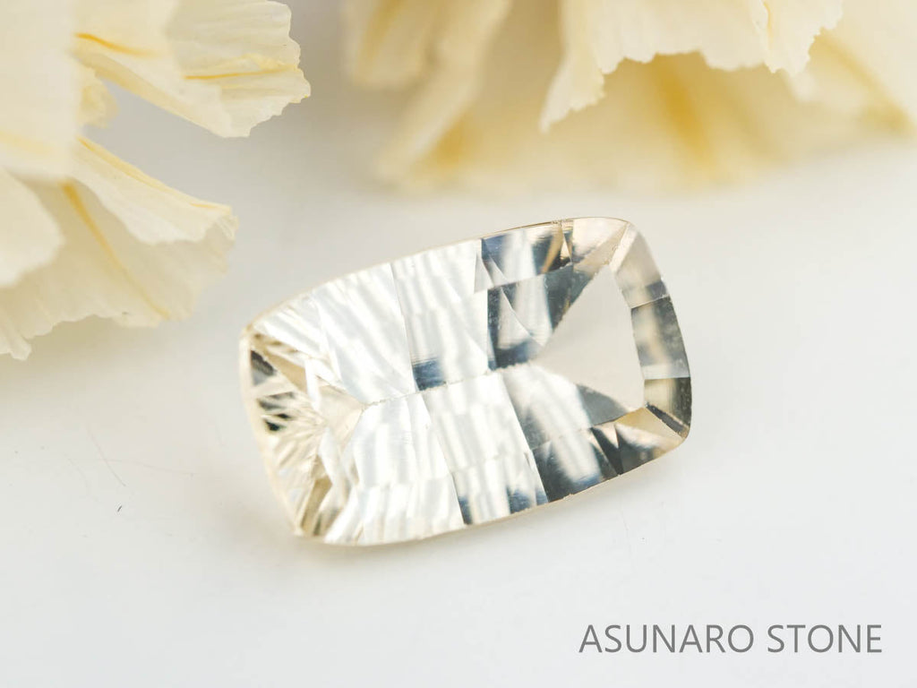 バニラカラートルマリン　コンケーブカット　ルワンダ産　1.04ct【230303-1549】