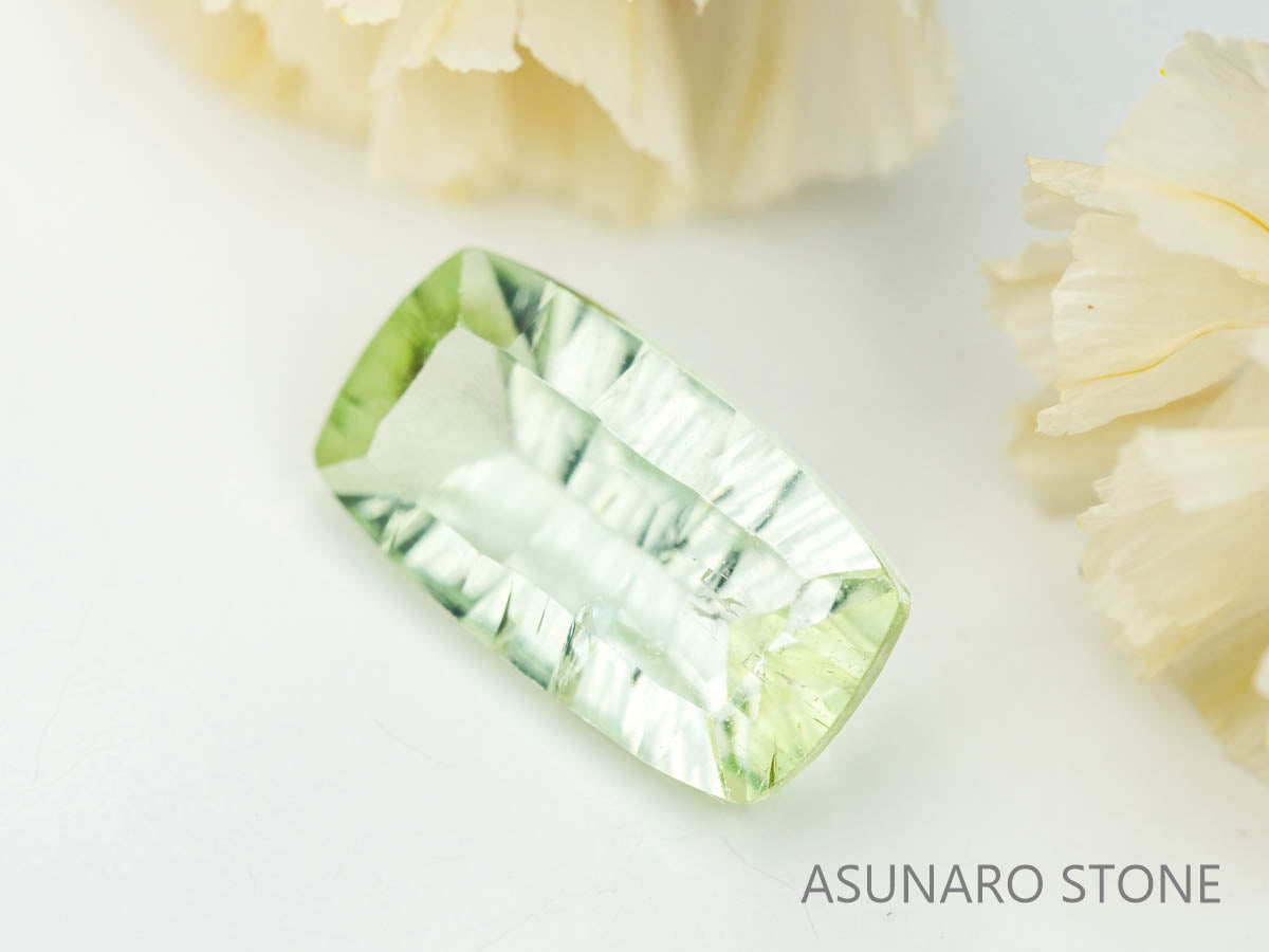 ミントカラートルマリン　コンケーブカット　ルワンダ産　　1.74ct【230303-1550】