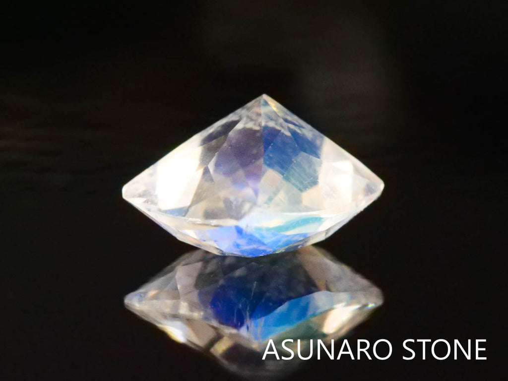 アンデシンラブラドライト  ラウンドカット　マダガスカル産　　0.74ct【230329-1556】