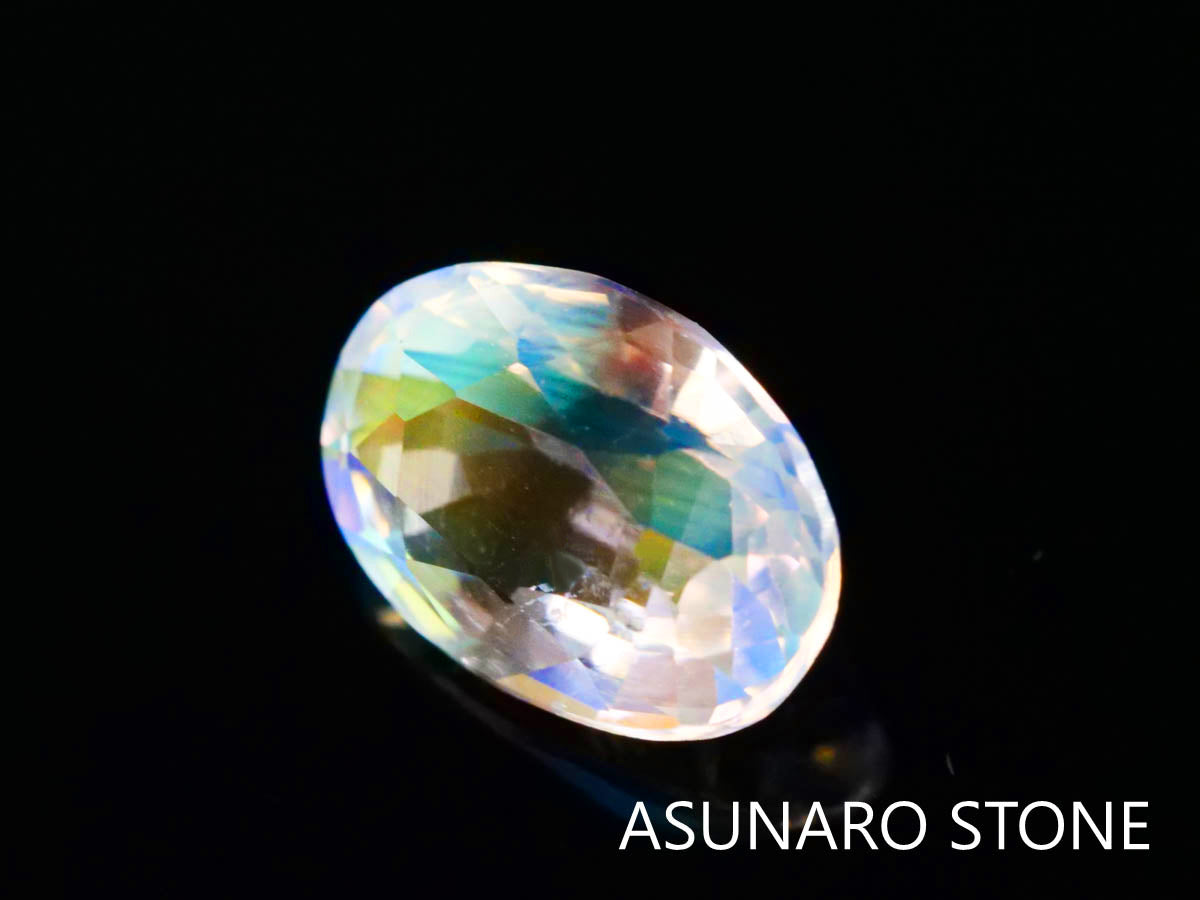 アンデシンラブラドライト　オーバルカット　マダガスカル産　　0.66ct【230329-1575】