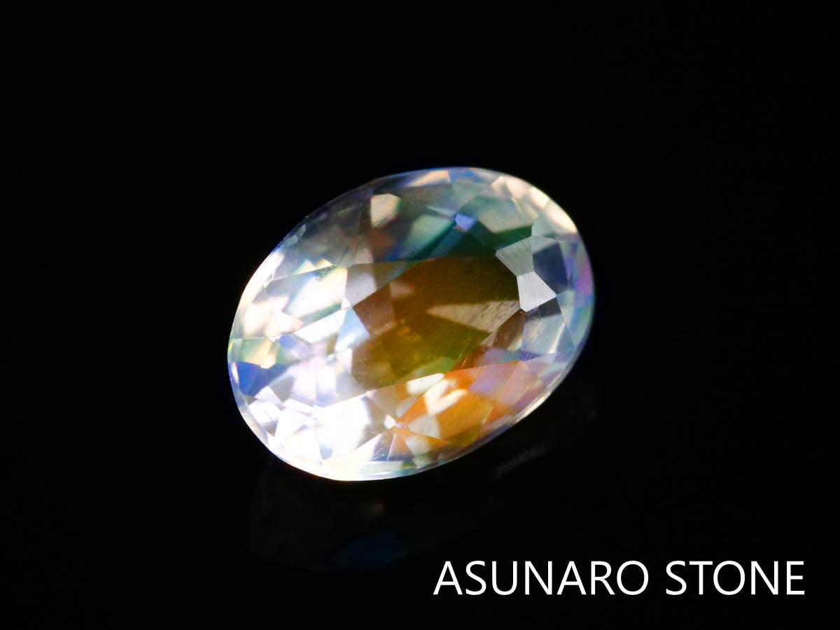 アンデシンラブラドライト　オーバルカット　マダガスカル産　　0.66ct【230329-1575】