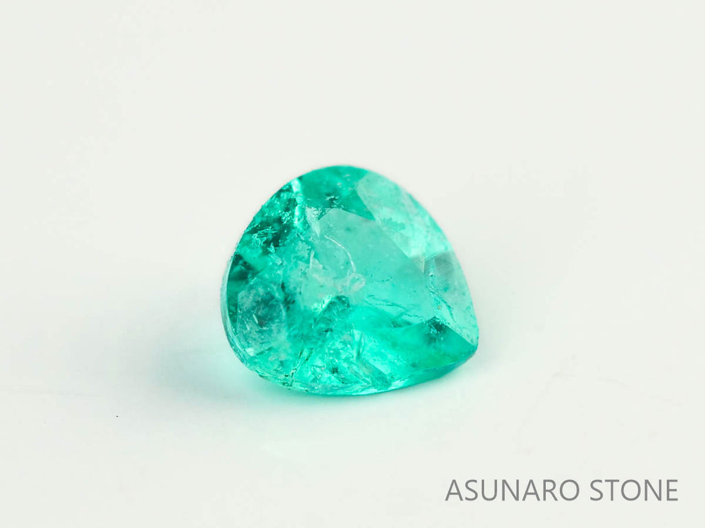 パライバトルマリン　ペアシェイプ　 ブラジル産　0.05ct 　  【230518-1645】