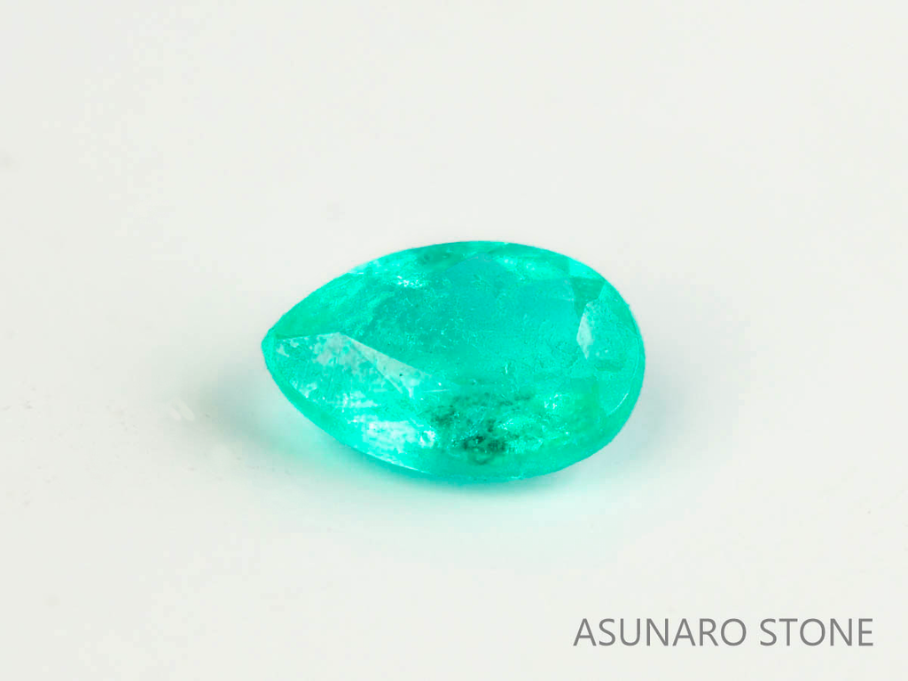 パライバトルマリン　ペアシェイプ　 ブラジル産　0.08ct 　  【230615-1685】