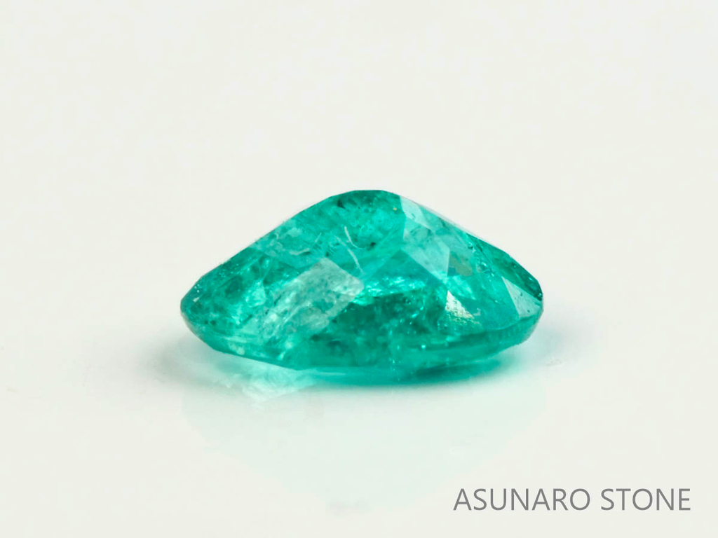 パライバトルマリン　オーバルカット ブラジル産　0.10ct【230615-1695】