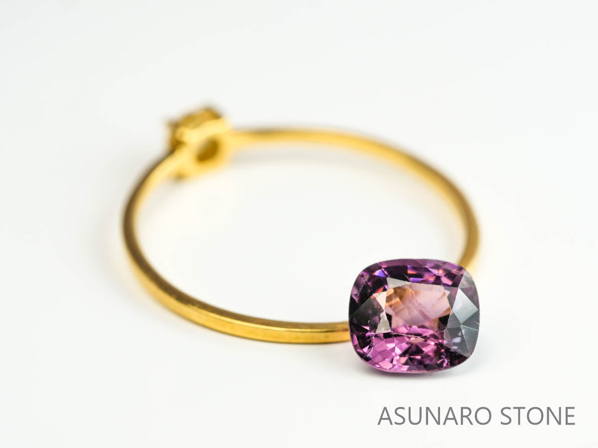 スピネル 　クッションカット　スリランカ産　1.05ct　【230522-1673】