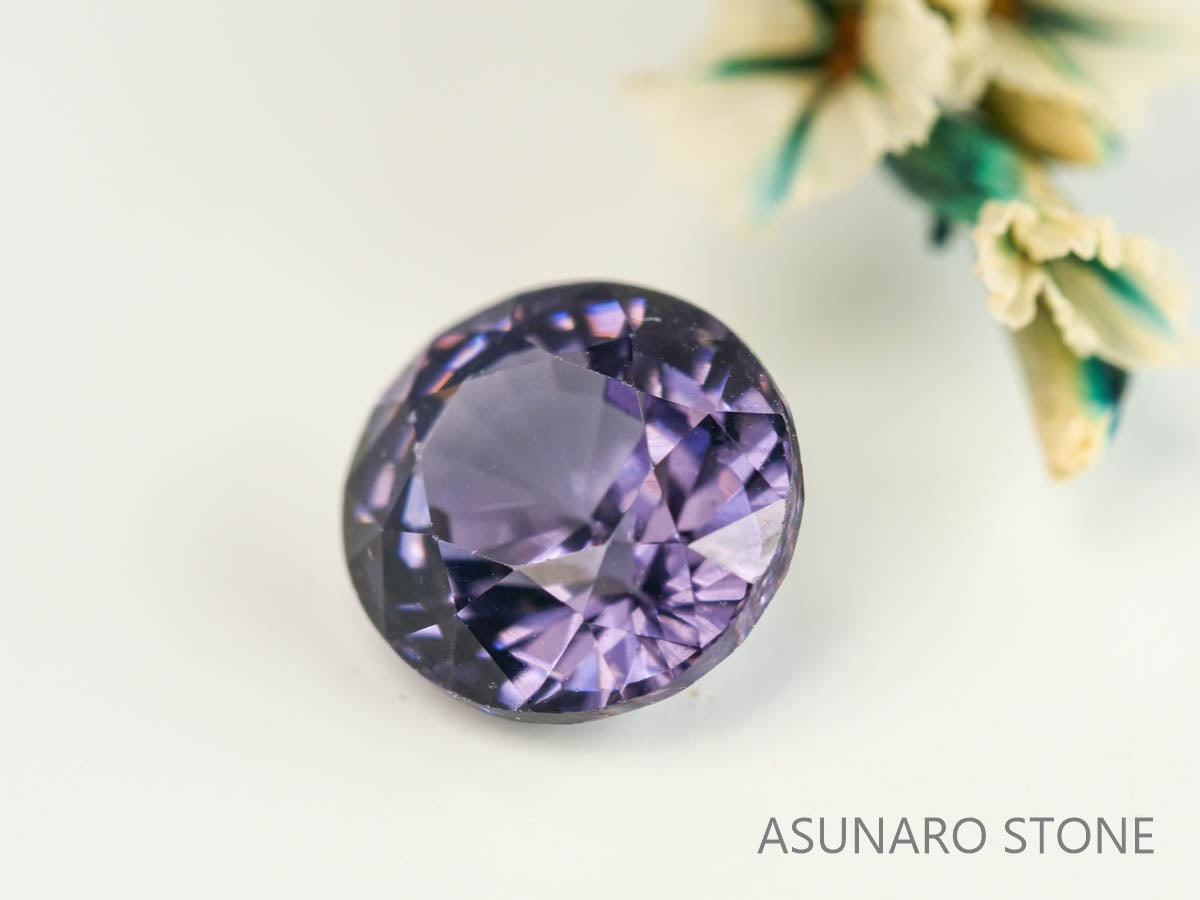 スピネル 　オーバルカット　スリランカ産　0.78ct　【230522-1676】